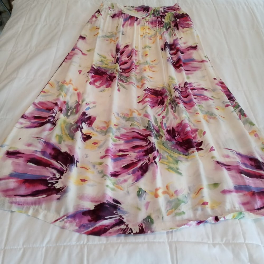 Boom Boom Long Floral Skirt Size M